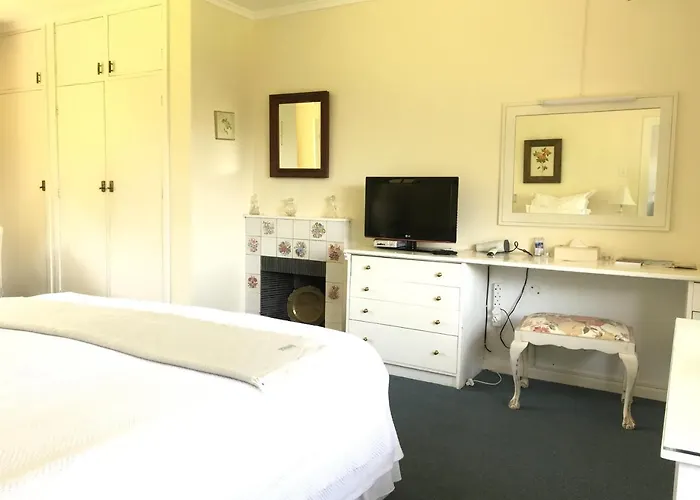 Klein Bosheuwel Guest House