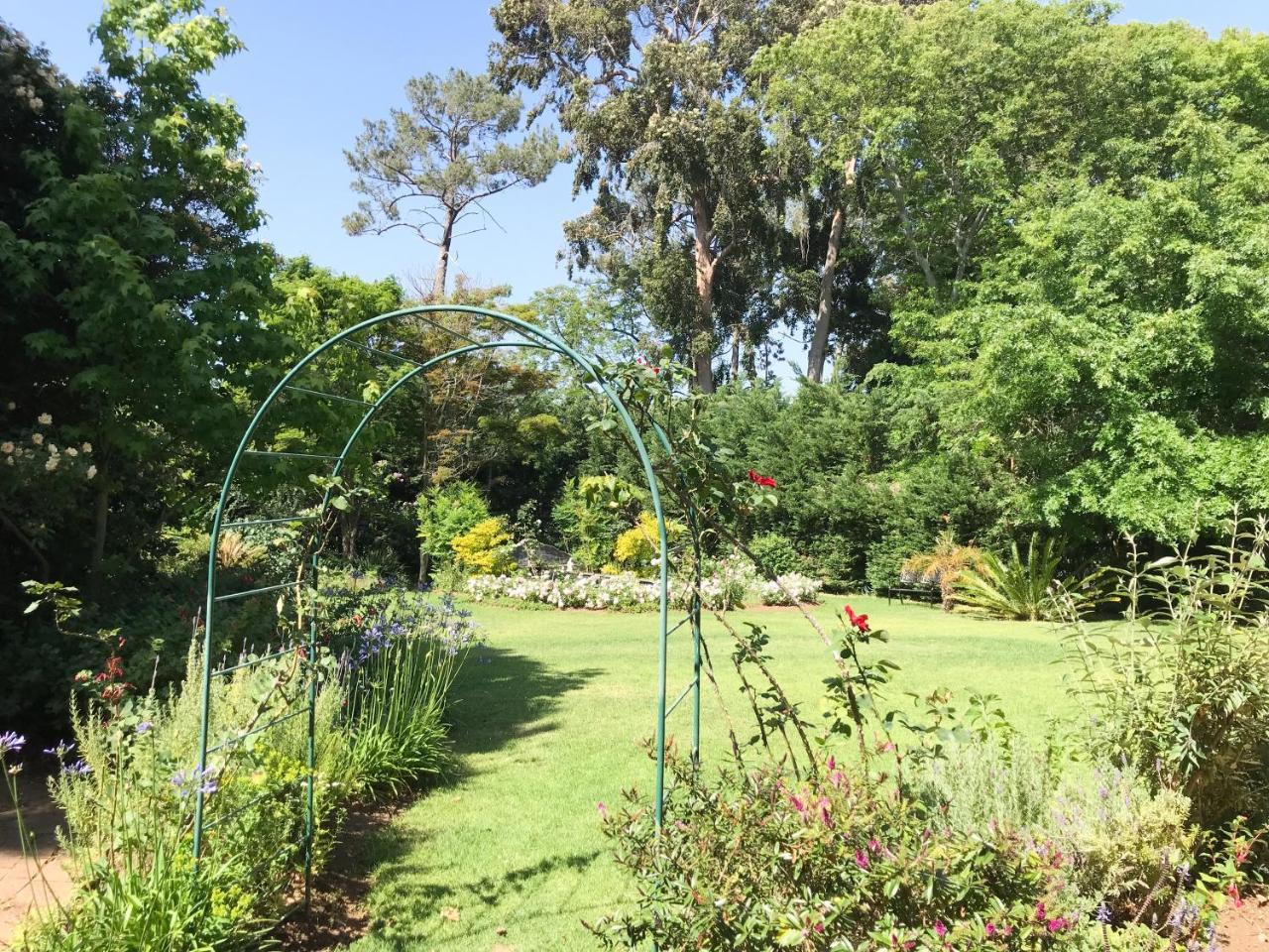 Guest house Klein Bosheuwel 3*