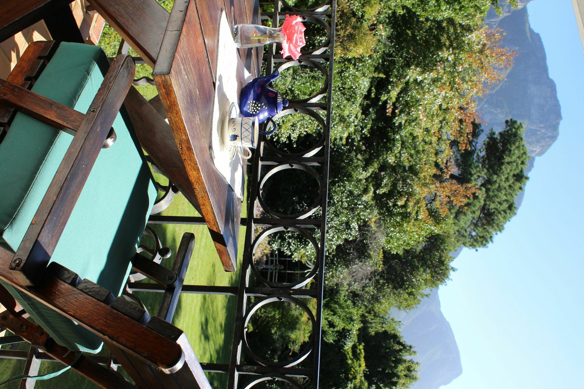 Klein Bosheuwel Guest house
